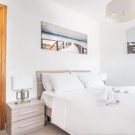 Pineta House Lignano Free Parking-beach-garden * Lignano Sabbiadoro