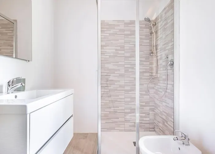 Pineta House Lignano Free Parking-beach-garden