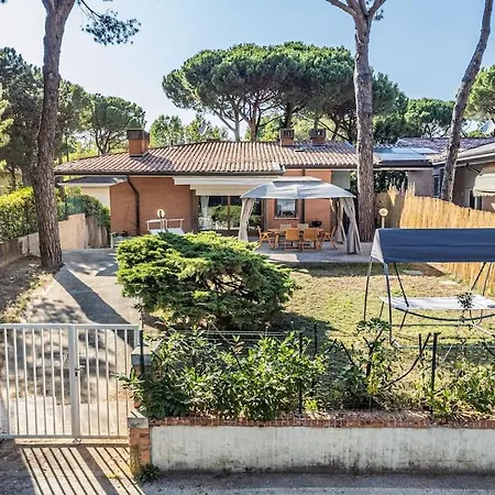 Pineta House Lignano Free Parking-beach-garden * Lignano Sabbiadoro